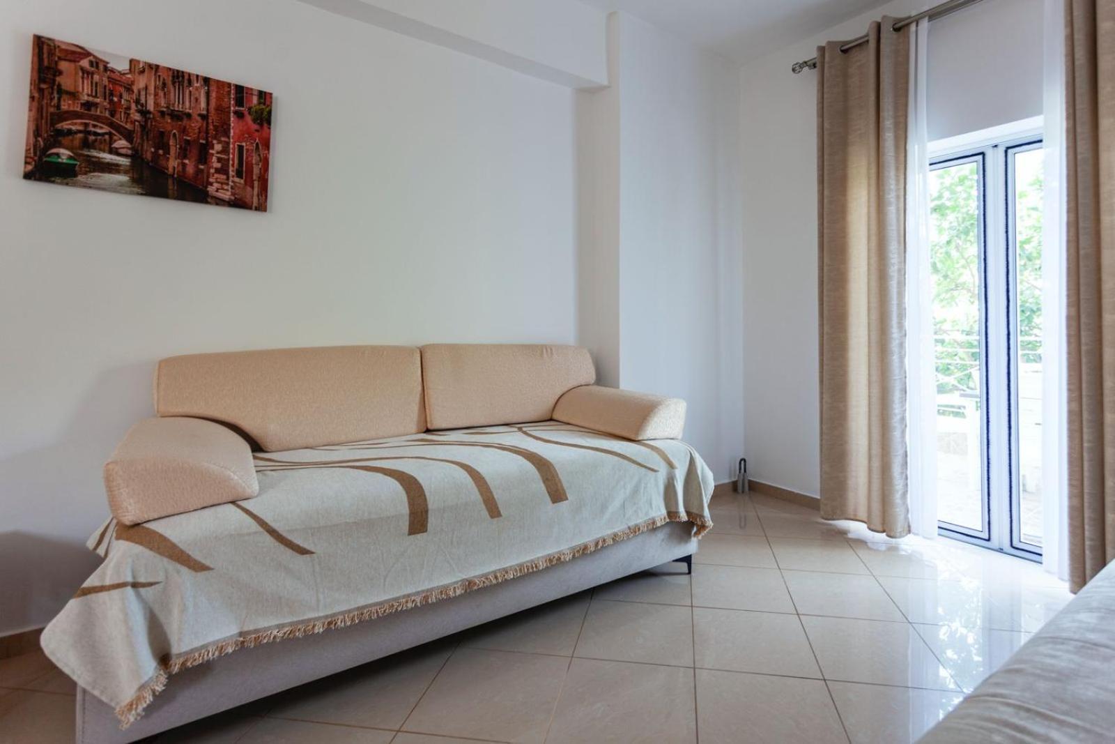 Zacharias Apartments Himare Exterior foto