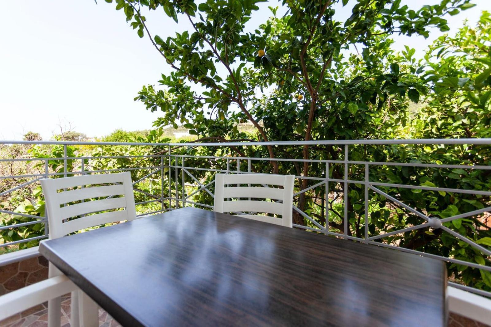 Zacharias Apartments Himare Exterior foto