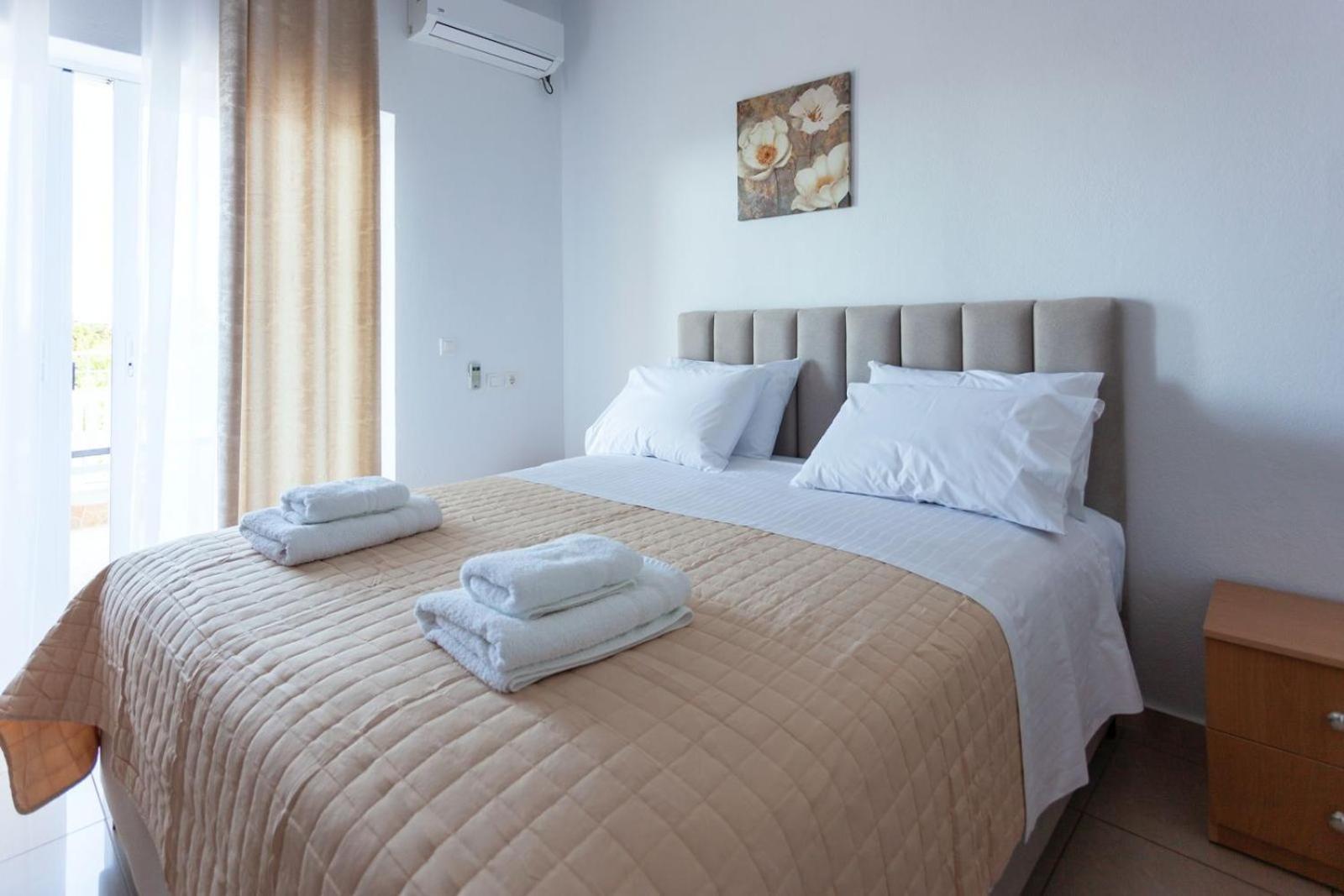 Zacharias Apartments Himare Exterior foto