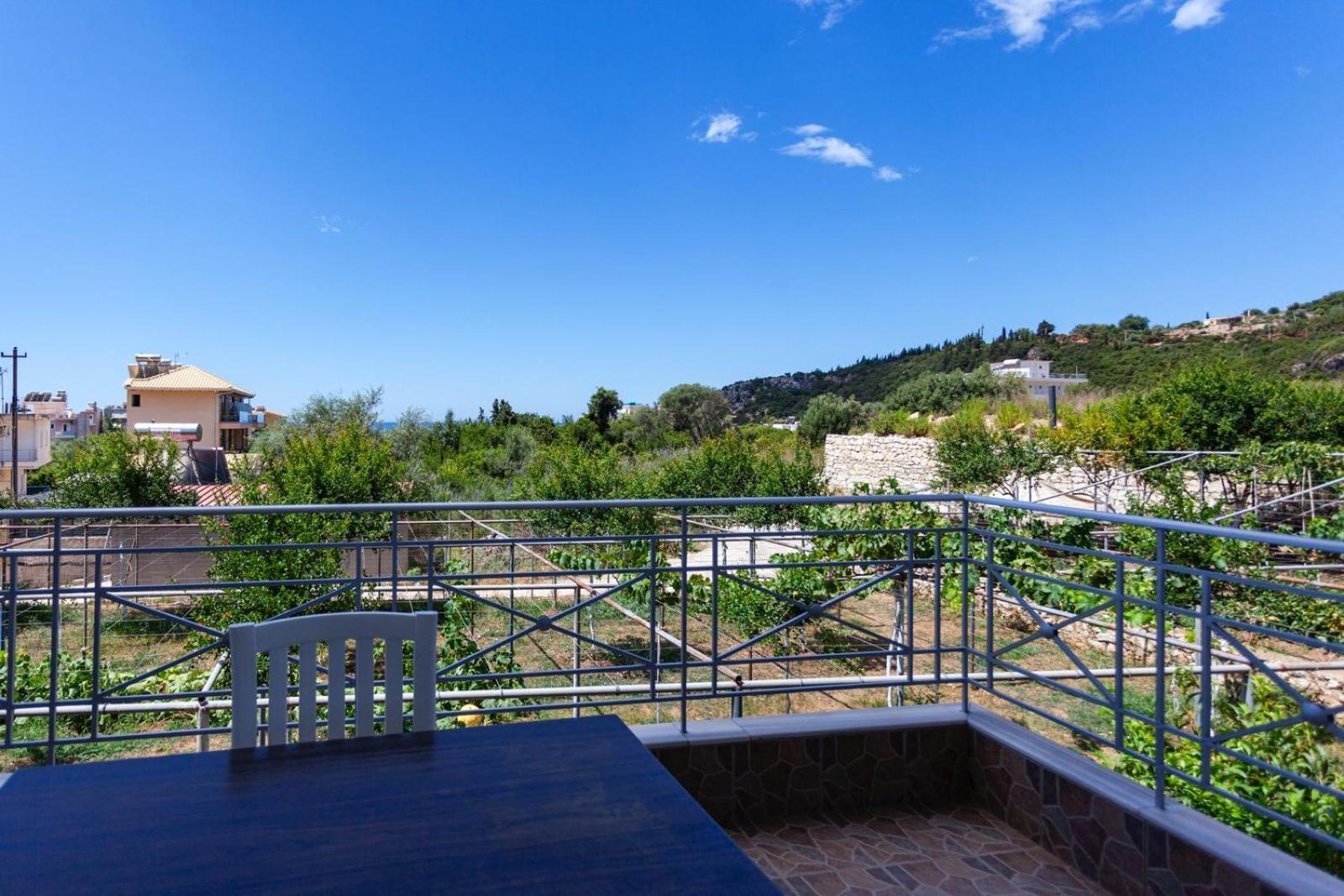 Zacharias Apartments Himare Exterior foto