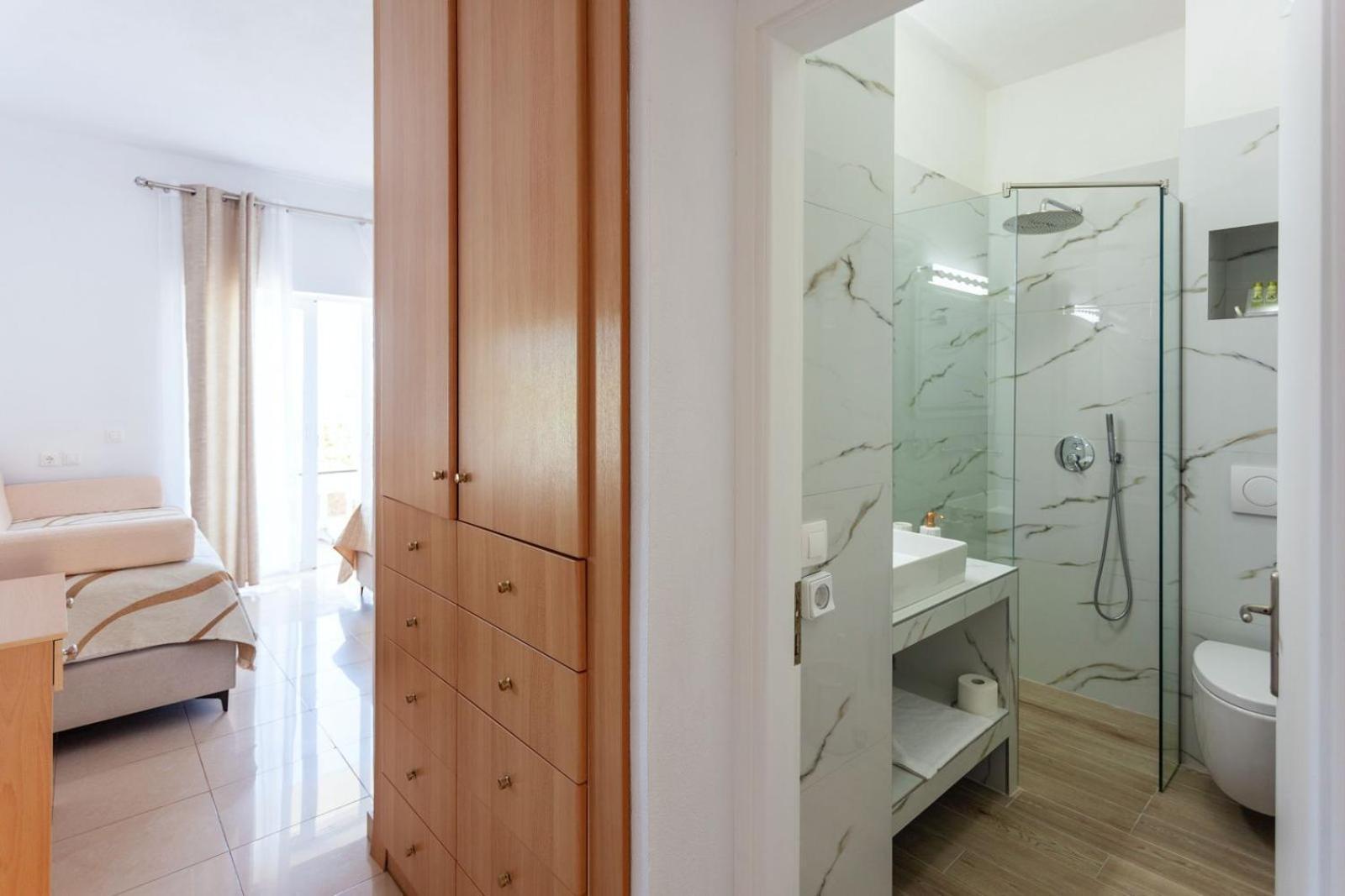 Zacharias Apartments Himare Exterior foto